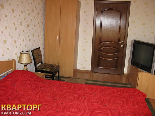 Rent out 3-room apartment. Киев,  Окипной — photo 2