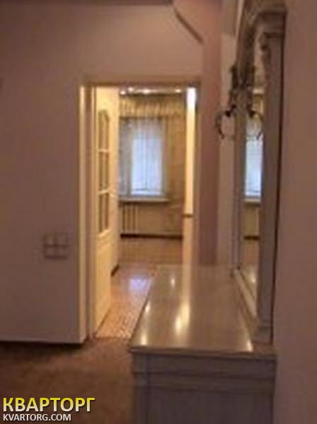 Rent out 2-room apartment. Киев,  Вышгородская — photo 9