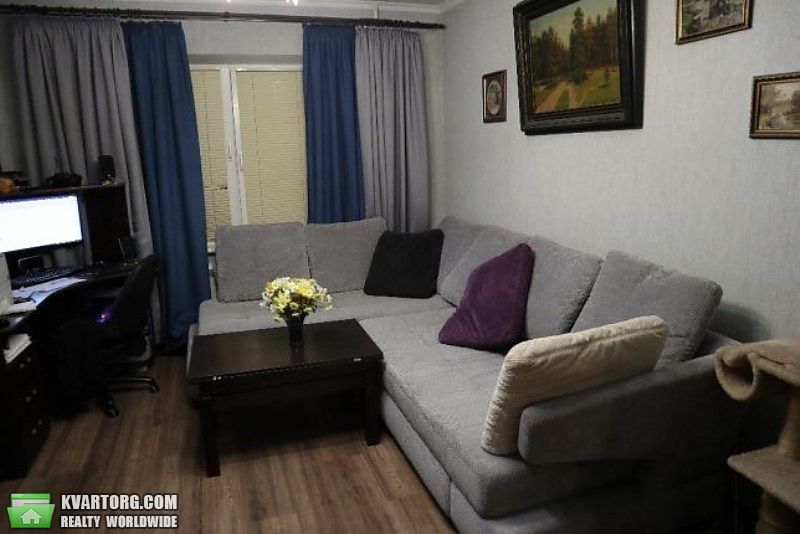 Sell 2-room apartment. Киев,  Радужная — photo 7