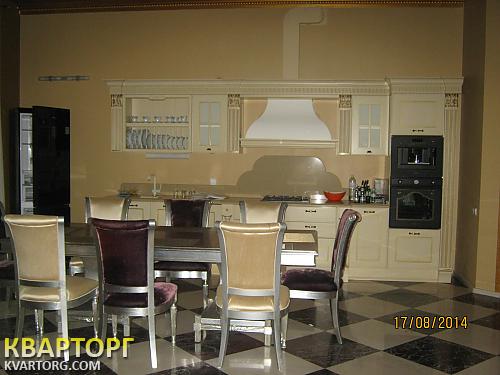 Sell house. Киев, Большая дамба — photo 2