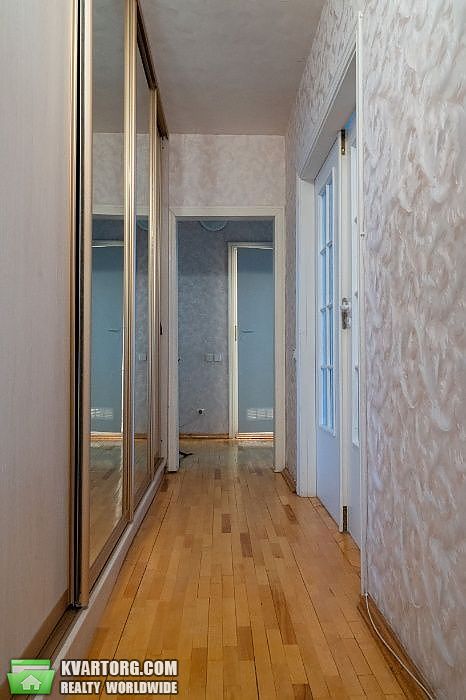 Sell 3-room apartment. Киев,  Героев Днепра — photo 9
