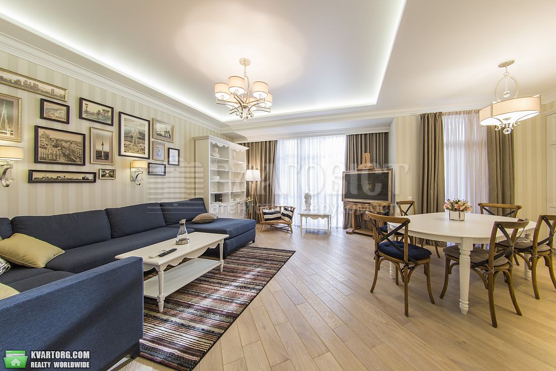 Rent out 3-room apartment. Киев,  Саперное поле — photo 8