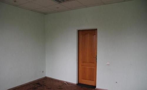 Rent out office. Киев, Жилянская — photo 1