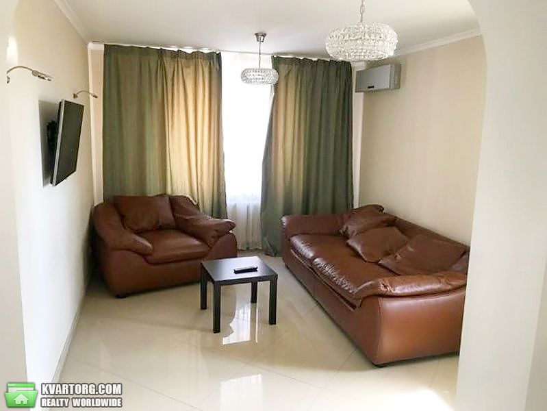 Rent out 2-room apartment. Киев,  Феодосийский пер — photo 7