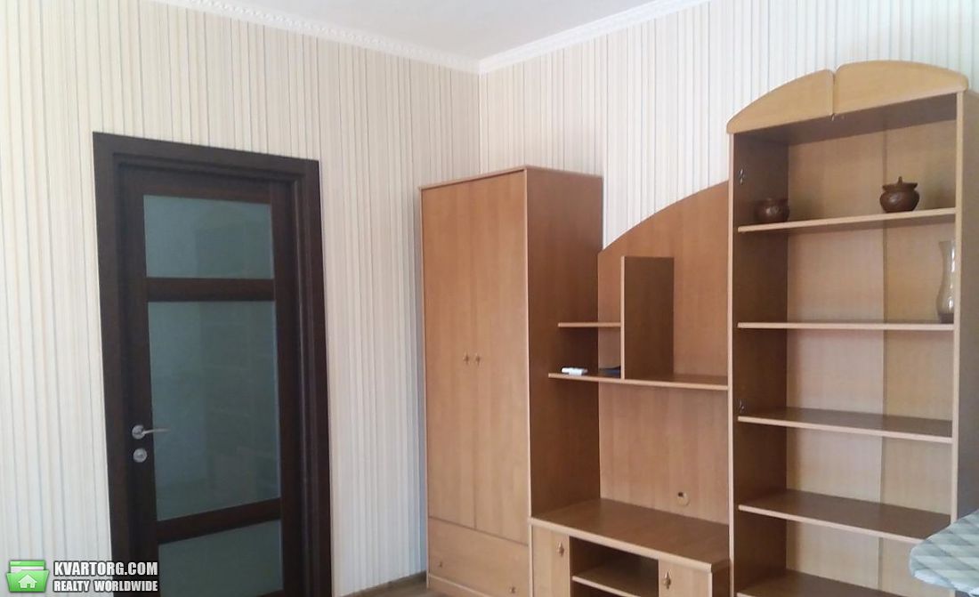Sell 2-room apartment. Киев,  Строителей — photo 4