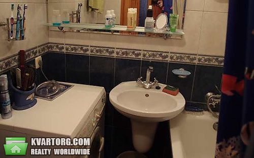 Sell 3-room apartment. Киев,  Героев Днепра — photo 2