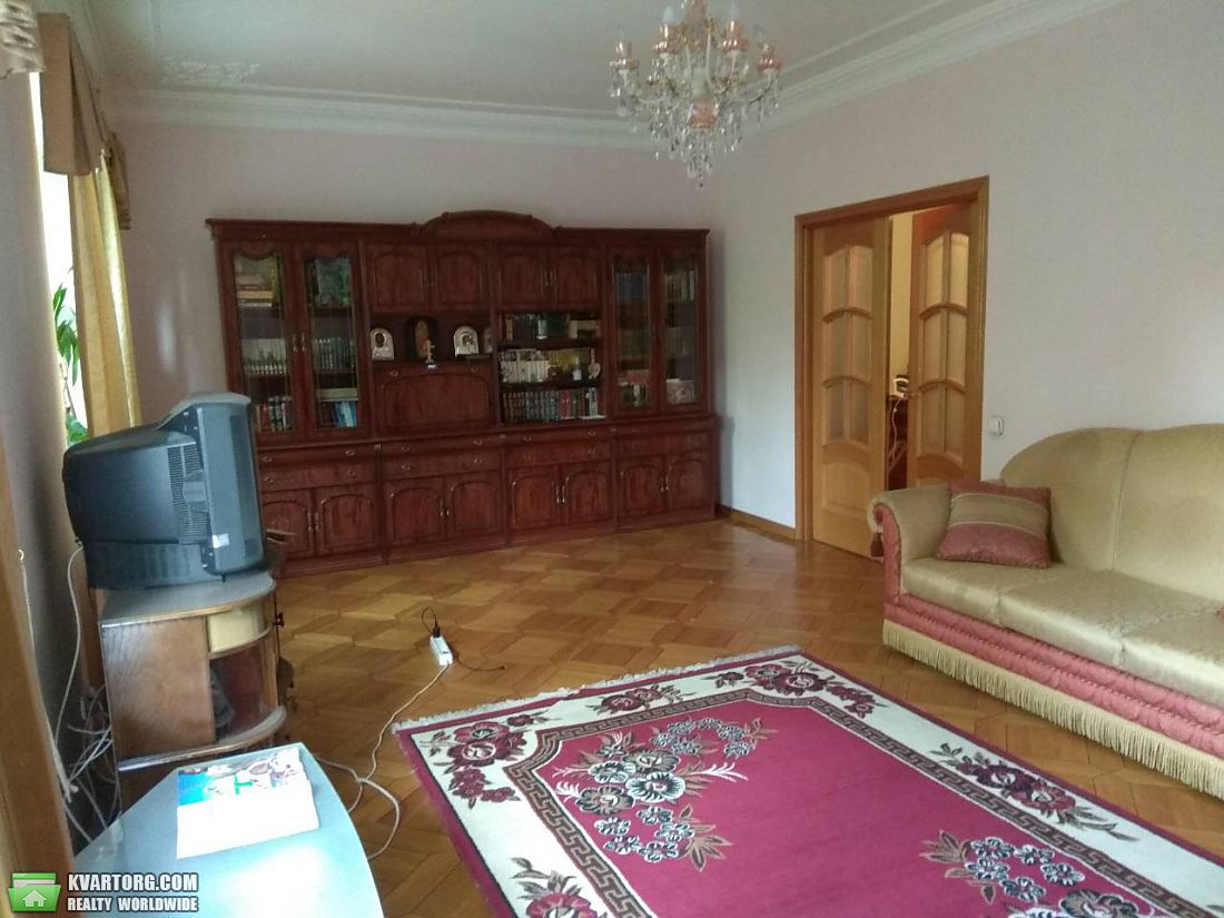 Rent out 2-room apartment. Киев,  Туровская — photo 6
