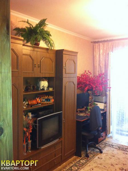 Sell 3-room apartment. Киев, Свободы пр — photo 2