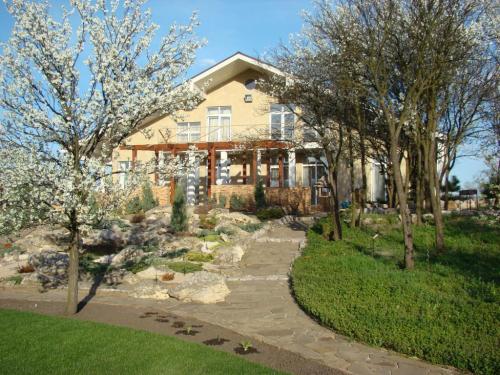 Sell house. Днепропетровск, Набережная — photo 2