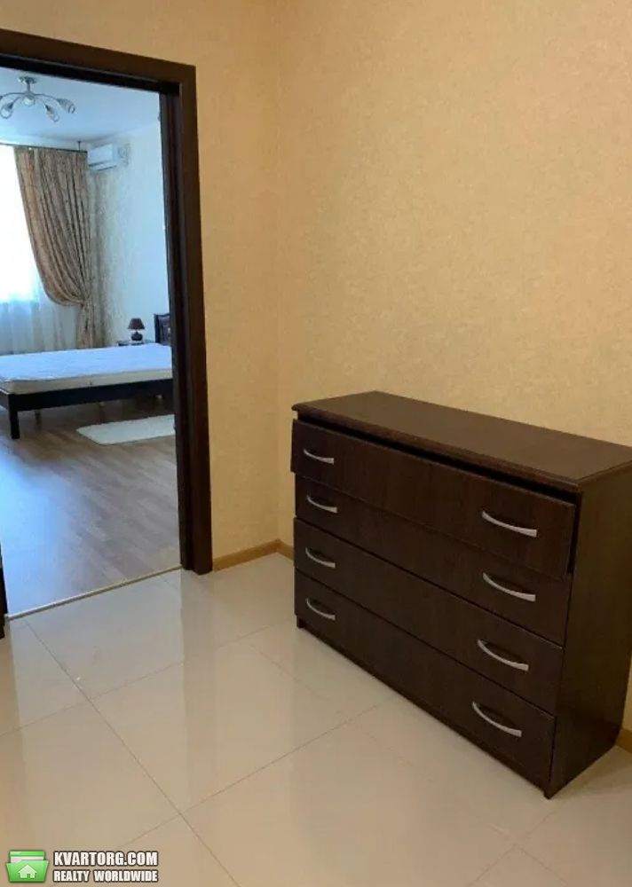 Rent out 1-room apartment. Киев, Драгоманова — photo 7