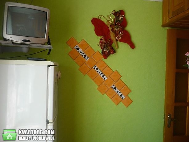 Rent out 2-room apartment. Киев,  Кучера — photo 3