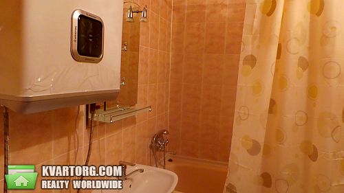 Rent out 2-room apartment. Киев, Лаврухина — photo 3