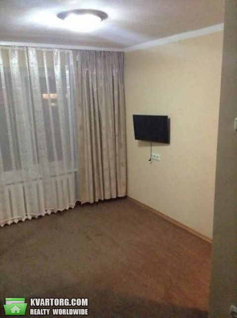 Sell 1-room apartment. Киев,  Березняковская — photo 1