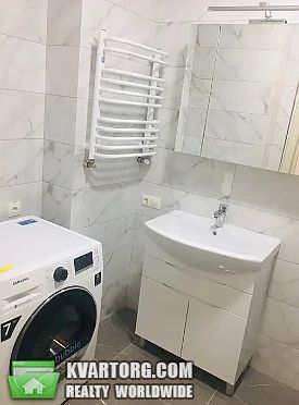 Rent out 2-room apartment. Львов, шевченківський — photo 6