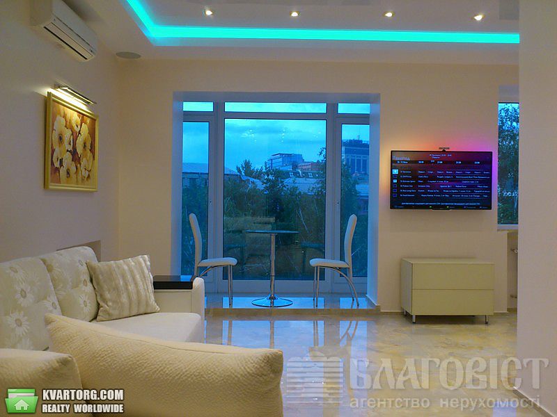 Sell 1-room apartment. Киев,  Арсенальный пер — photo 1
