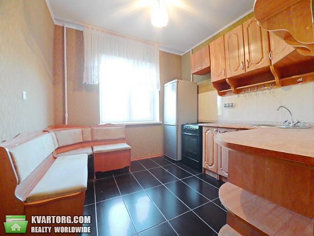 Rent out 2-room apartment. Киев,  Крейсера Авроры — photo 5