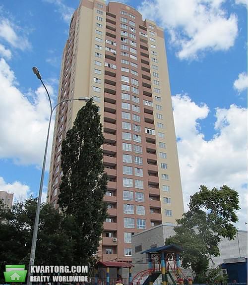 Sell 3-room apartment. Киев,  Моторный пер — photo 1