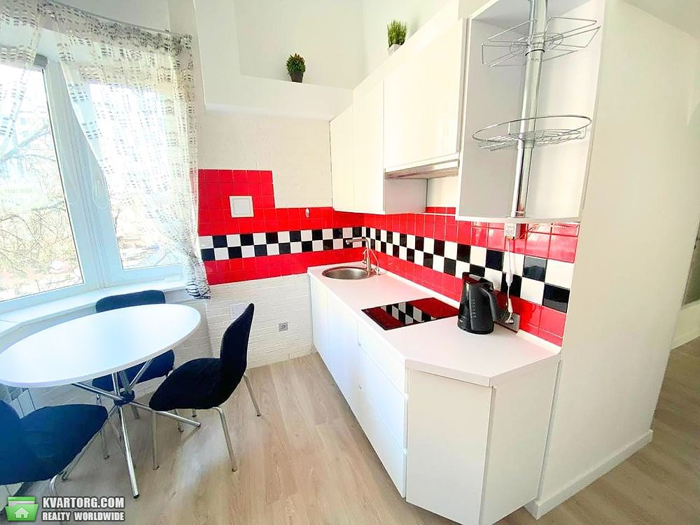 Sell 2-room apartment. Киев, Институтская — photo 8