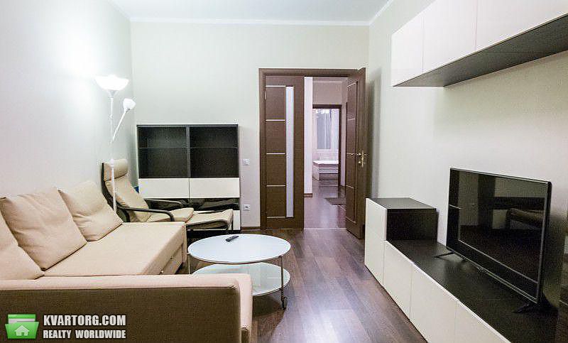 Rent out 3-room apartment. Киев, Никольско-Слободская — photo 5
