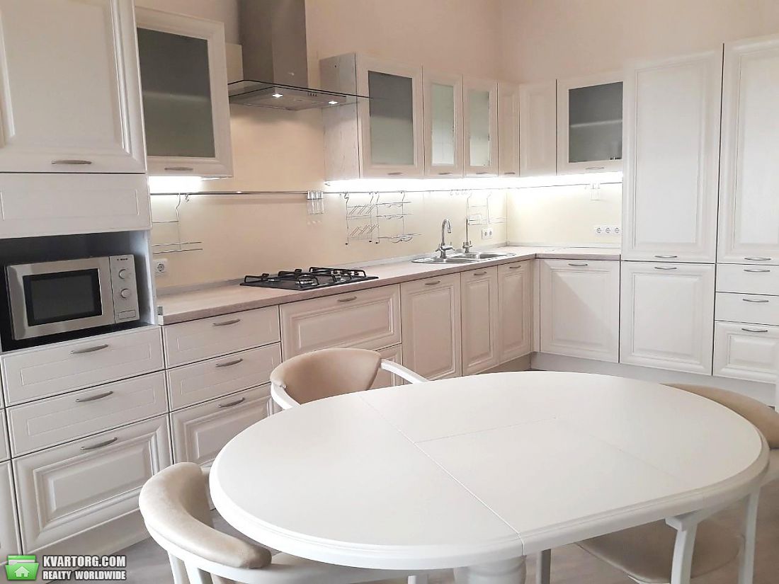 Rent out 2-room apartment. Киев,  Софиевская — photo 5