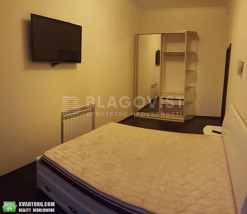 Rent out 2-room apartment. Киев,  Лютеранская — photo 5