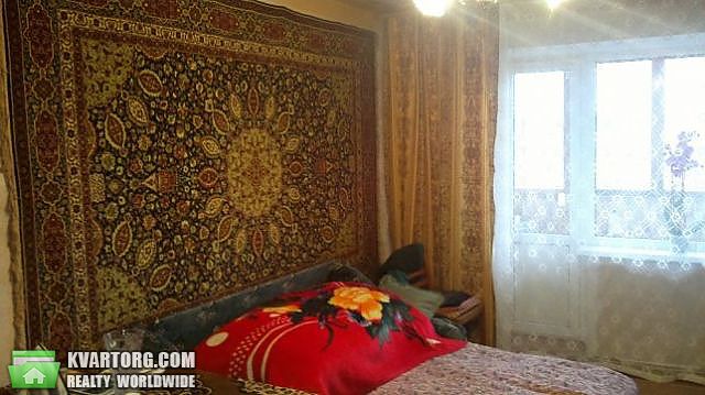 Sell 3-room apartment. Киев,  Радужная — photo 1