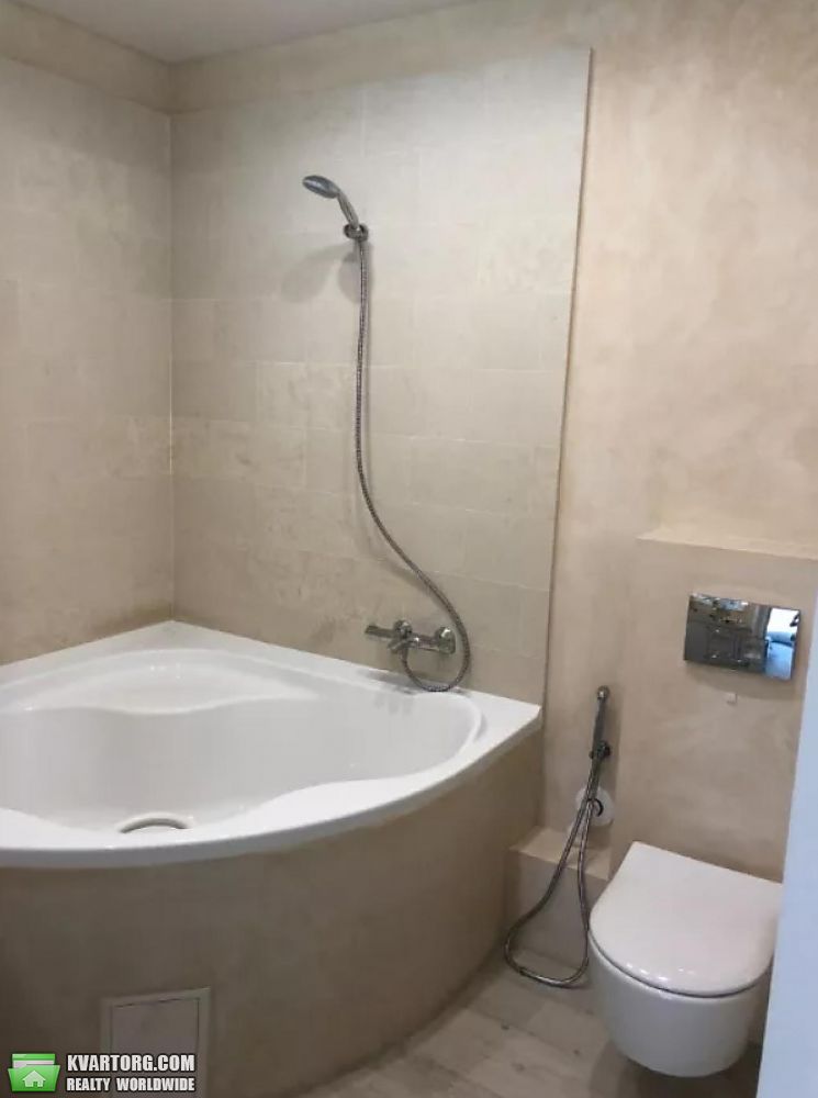 Rent out 3-room apartment. Киев,  Коперника — photo 3