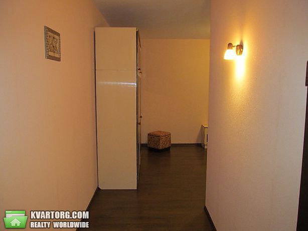 Rent out 1-room apartment. Киев,  Ревуцкого — photo 3