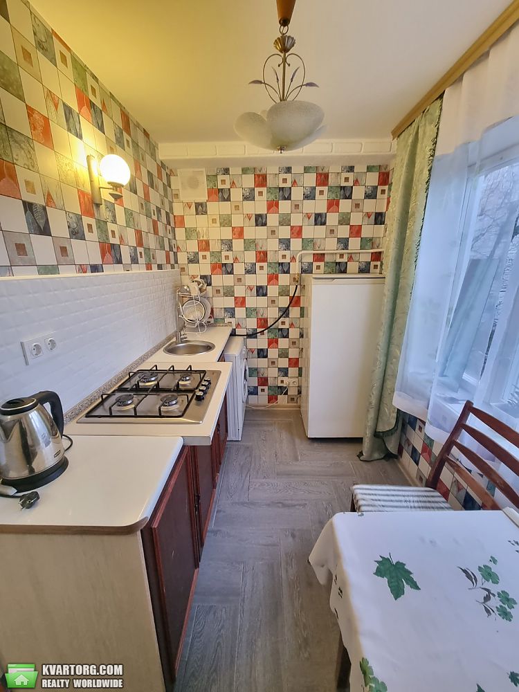 Rent out 2-room apartment. Киев,  Перова бул — photo 8