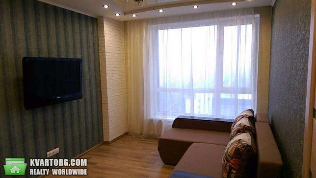 Rent out 2-room apartment. Киев,  Лепсе бул — photo 4