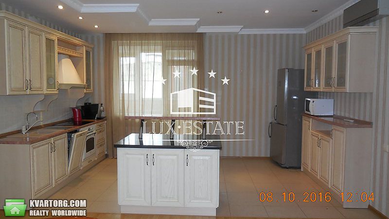 Rent out 4-room apartment. Киев,  Шевченко бул — photo 1