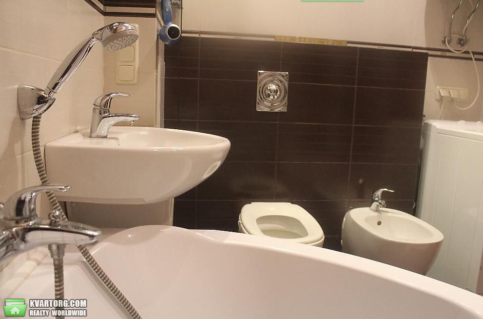 Sell 2-room apartment. Киев,  Малая Житомирская — photo 4