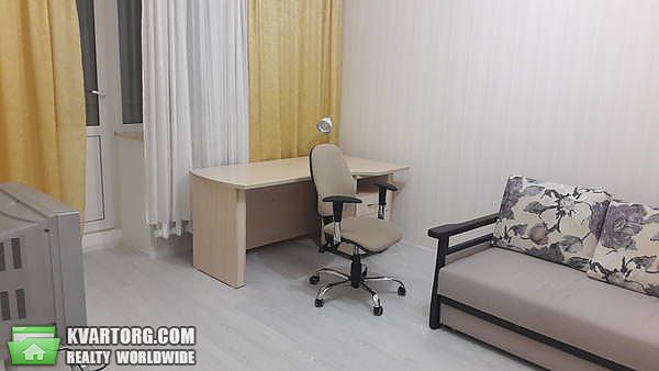 Rent out 1-room apartment. Киев,  Вишняковская — photo 3