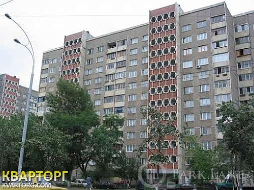 Sell 2-room apartment. Киев,  Героев Днепра — photo 1