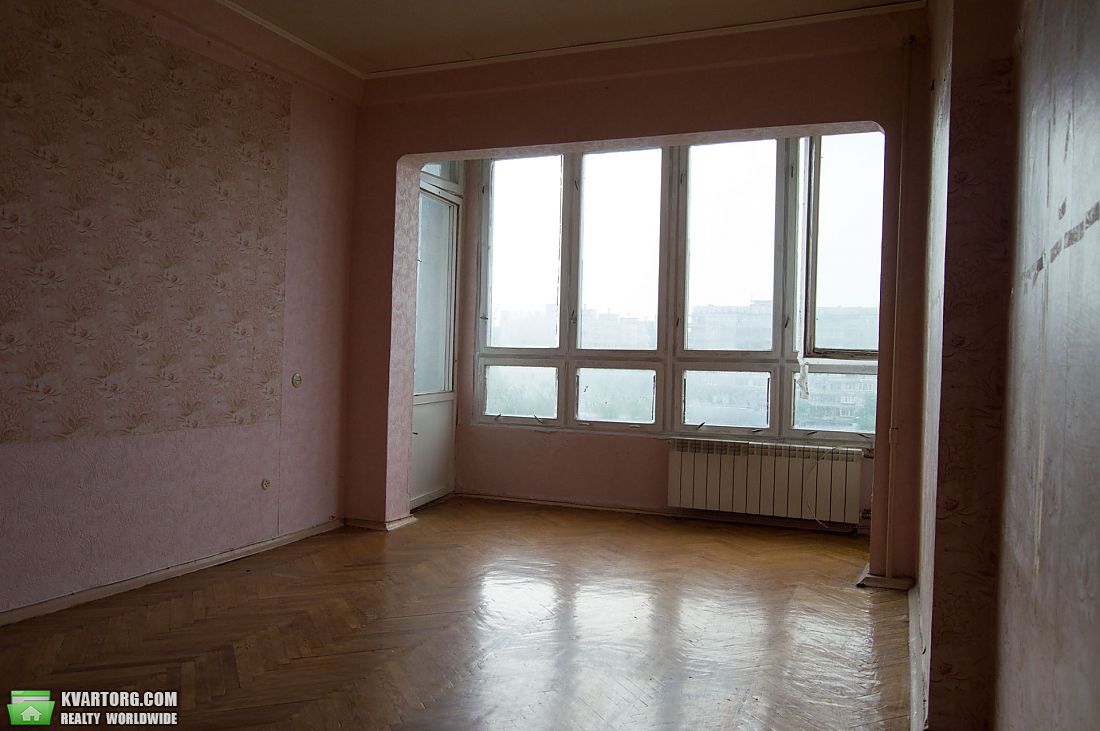 Sell 3-room apartment. Киев,  Оболонский пр — photo 9