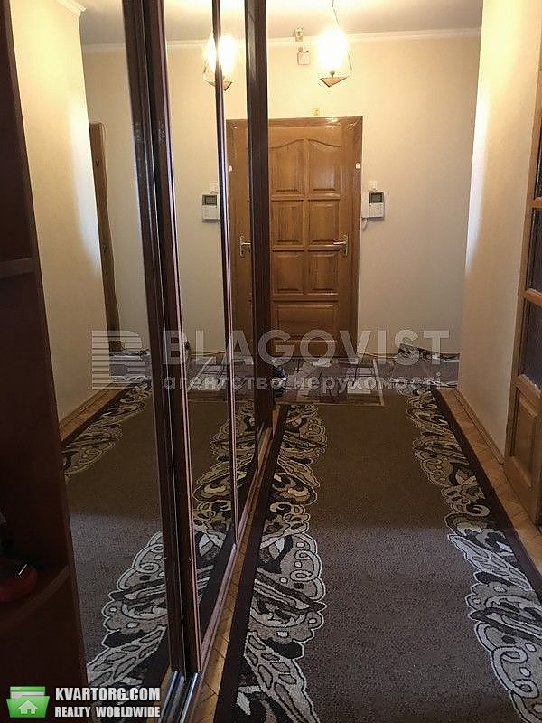 Sell 3-room apartment. Киев, Артиллерийский пер. 7/9 — photo 2