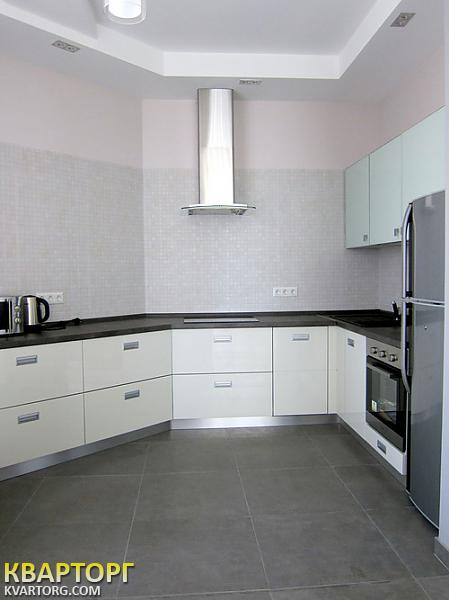 Rent out 3-room apartment. Киев, ул. Дмитриевская — photo 4