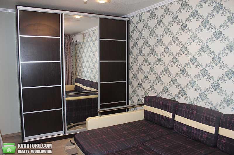 Sell 2-room apartment. Днепропетровск,  Артема — photo 3