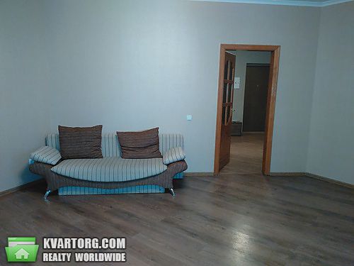 Rent out 2-room apartment. Киев,  Чавдар — photo 5