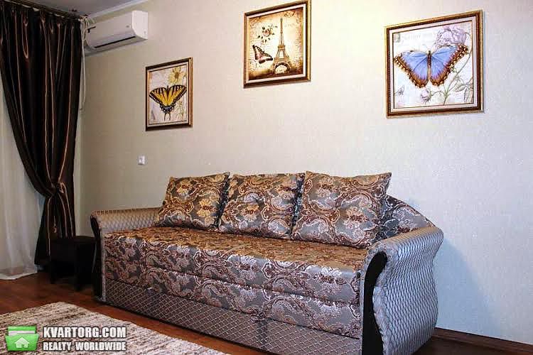 Rent out 1-room apartment. Киев,  Глушкова пр — photo 1