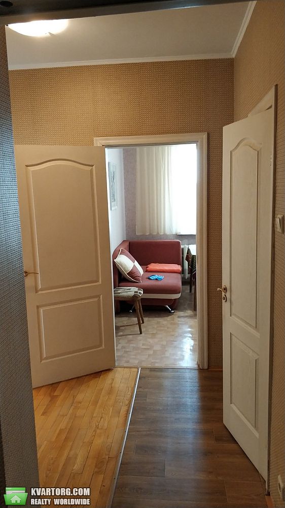 Rent out 1-room apartment. Киев,  Княжий Затон — photo 6