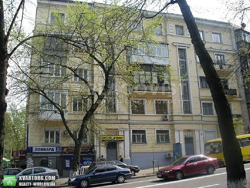 Sell 3-room apartment. Киев,  Артема — photo 1