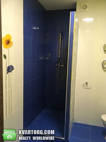 Rent out 2-room apartment. Киев, Нижнеключевая — photo 5