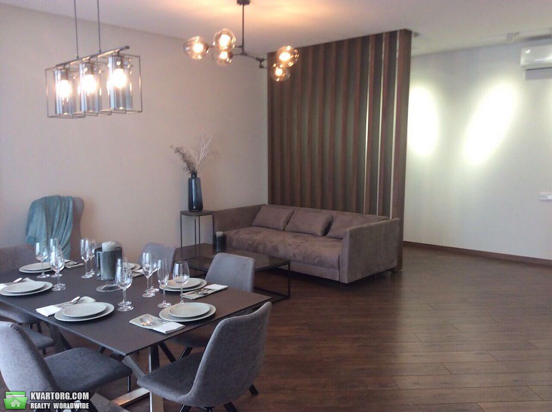 Rent out 3-room apartment. Киев, Болсуновская — photo 3