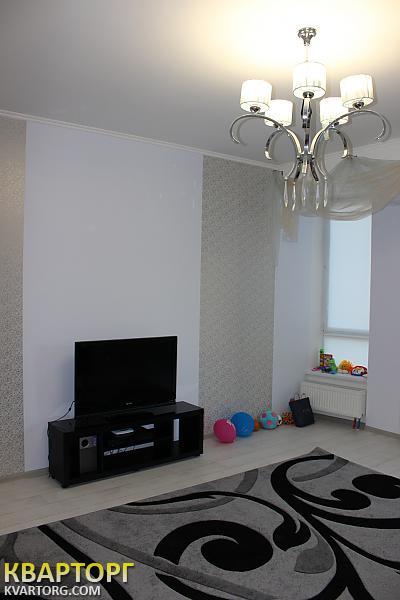 Rent out 2-room apartment. Киев,  Дружбы Народов бул — photo 7