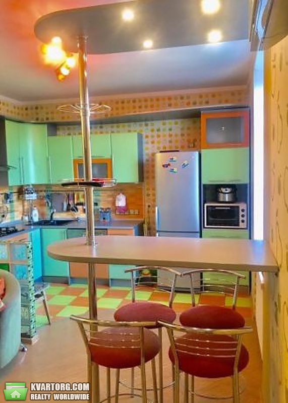 Sell 2-room apartment. Киев,  Краковская — photo 2