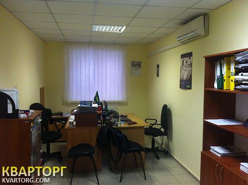 Rent out office. Киев, Межигорская — photo 1