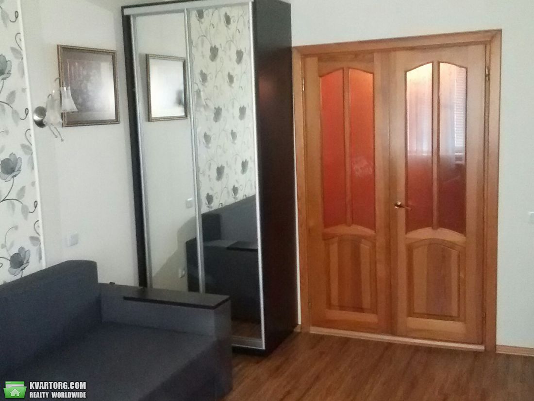 Sell 2-room apartment. Киев,  Матеюка — photo 2