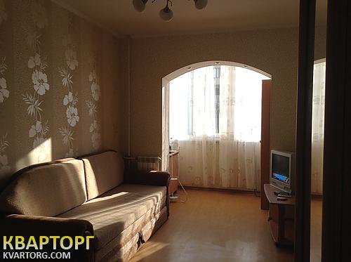 Rent out 1-room apartment. Киев, Жмеринская — photo 1