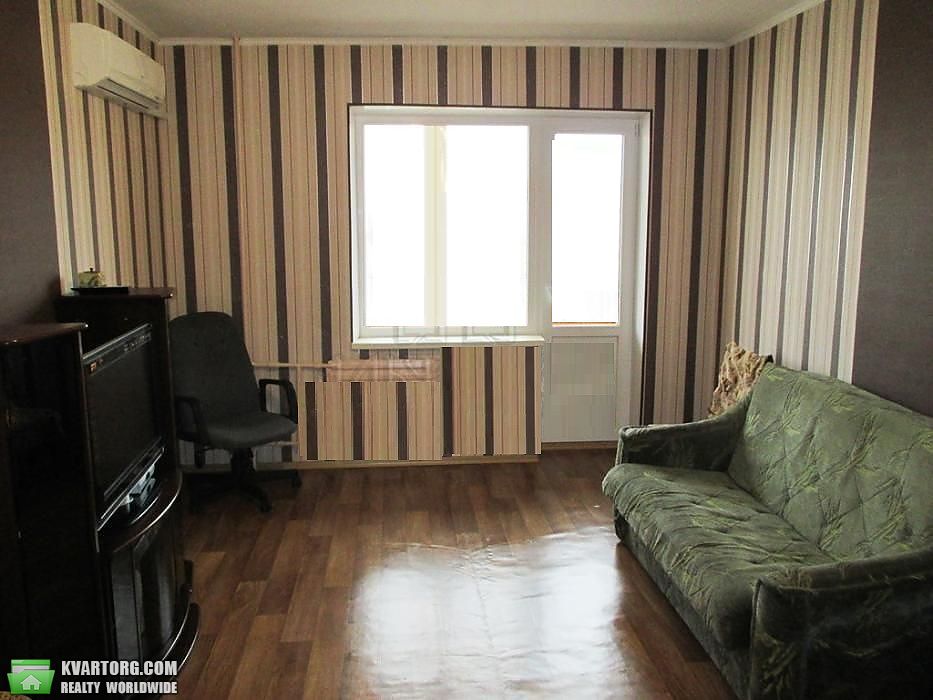Sell 1-room apartment. Киев,  Героев Днепра — photo 1